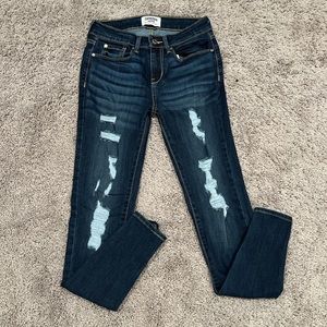 Levi’s Denizen Women’s Skinny Jeans.